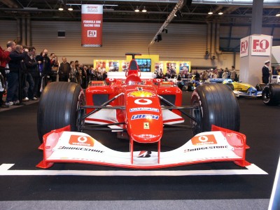 Ferrari F1 Car : click to zoom picture.